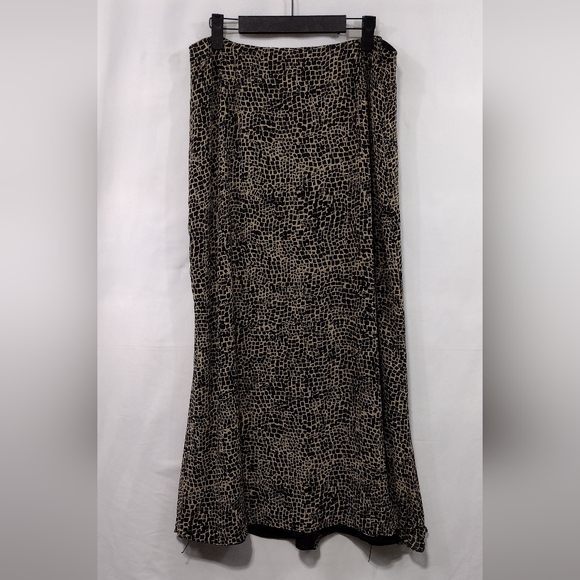 Vintage Cynthia Howie 100% Silk Skirt Womens 12 Black Tan Boho Retro 90s Y2K - Picture 4 of 7